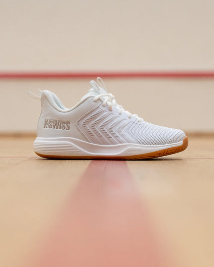 K-Swiss Ultrashot Light Indoor white rose gold on court
