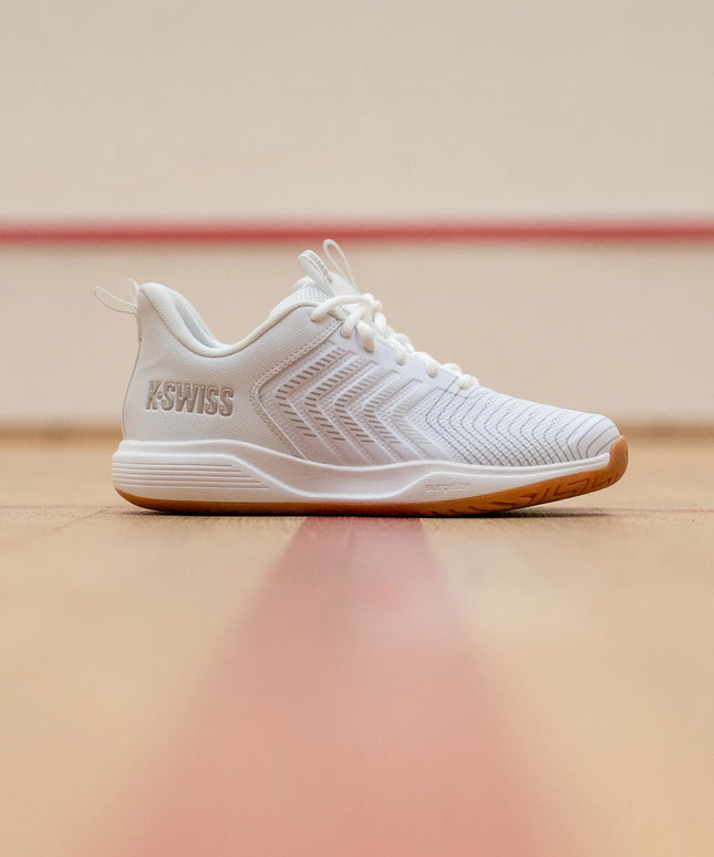 K-Swiss Ultrashot Light Indoor white rose gold on court